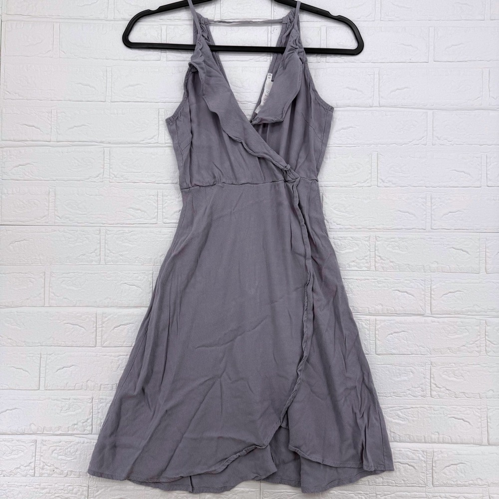 ASTR the Label Mini Dress Women XS Lilac Grey Ruffle V-Neck Faux Wrap Sleeveless